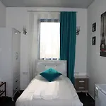 מלון Mavi & Restaurant