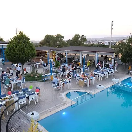 Mavi & Restaurant 酒店