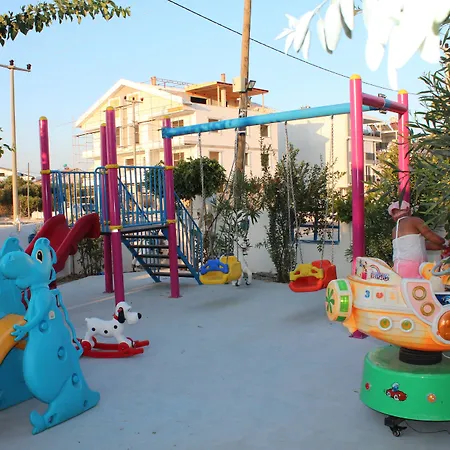 Mavi & Restaurant מלון דידים