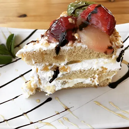 Mavi & Restaurant 酒店 迪迪姆