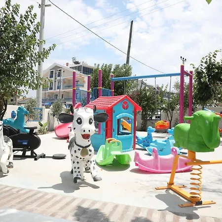 מלון Mavi & Restaurant