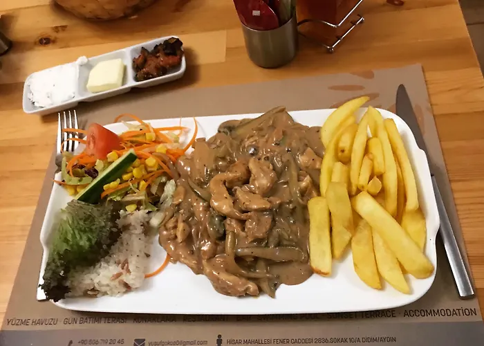 Mavi & Restaurant 2*