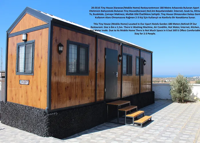 Mavi & Restaurant Hotel